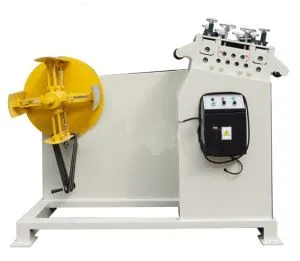 Какъв е производственият капацитет на машината за изправяне на макари?